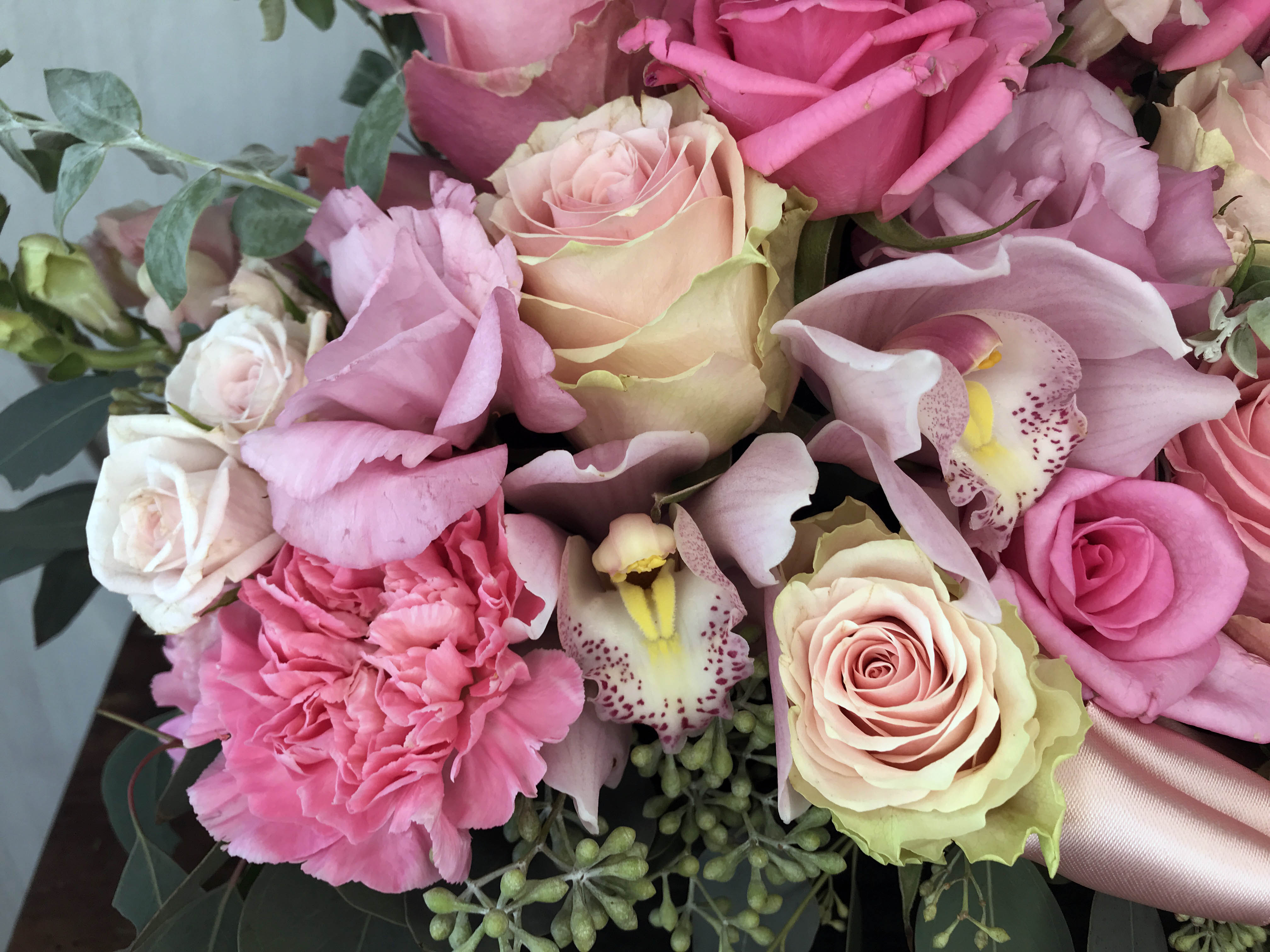 Britney Flowers Arrangement – Lia's Floral Designs
